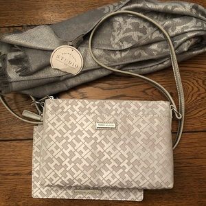 Tommy Hilfiger Cross body